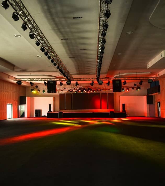 1000 Capacity Hall